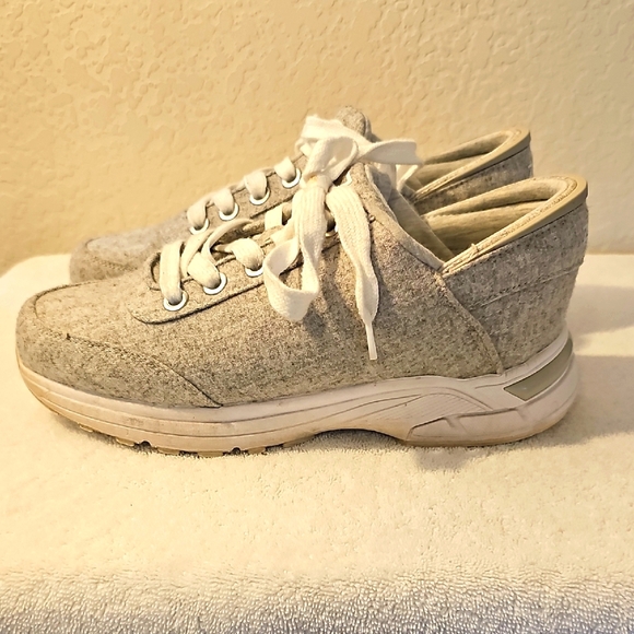 ZEBA Women'a Size 9 Hands Free Slip On Comfort Sneakers Gray - Picture 7 of 14